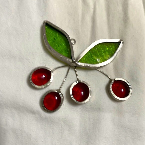 Cherry stained glass sun catcher - Picture 1 of 2